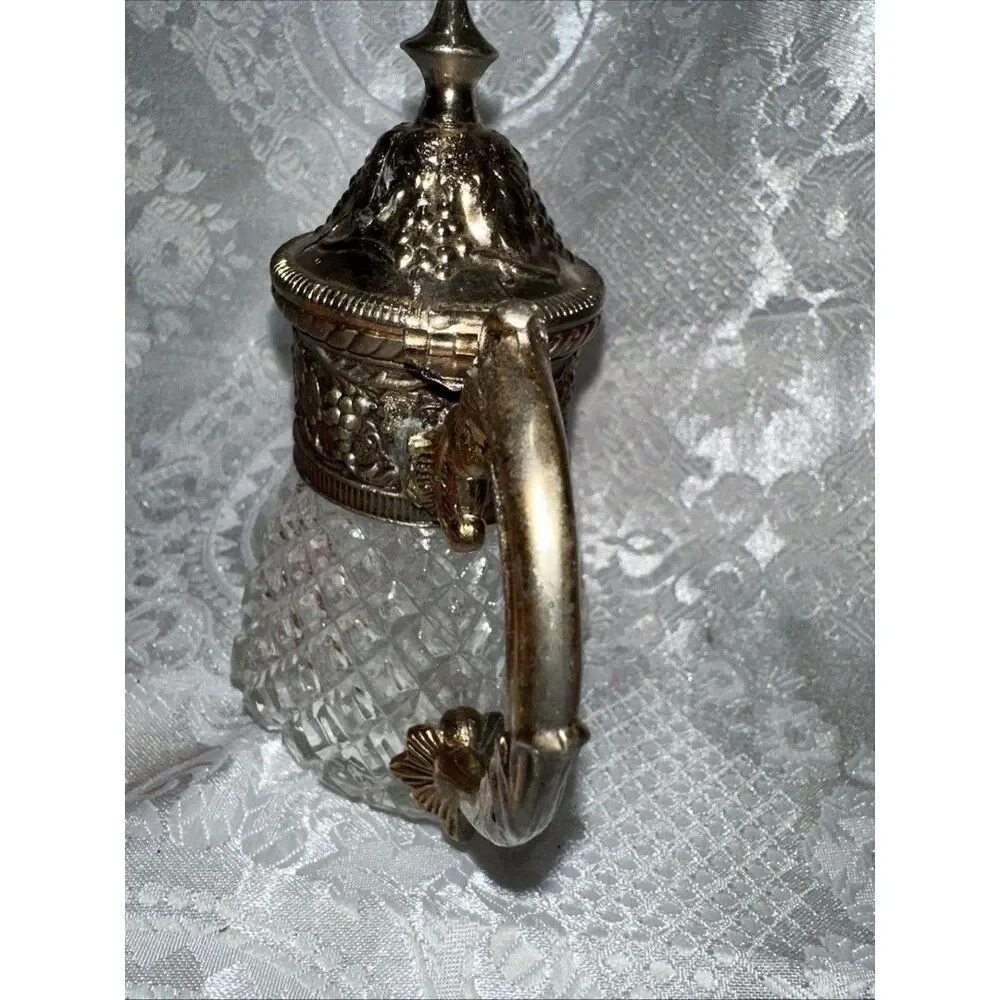 Vintage Raimond Glass Pourer